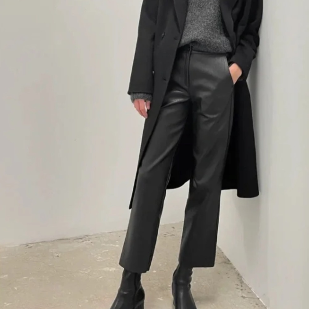 Oak + Fort Vegan Black Leather Cropped Raw Hem Pants Size Medium
